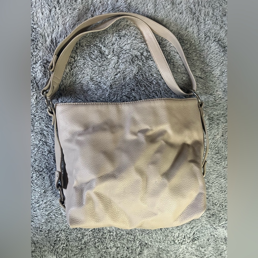 Rosetti Women's Tan Handbag Purse Tassel Shoulder or Crossbody - Picture 3 of 14